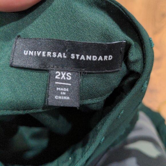 Universal Standard Womens Swiss Dot Blouse Size 6/8 Green Balloon Sleeve Chiffon - Picture 10 of 13